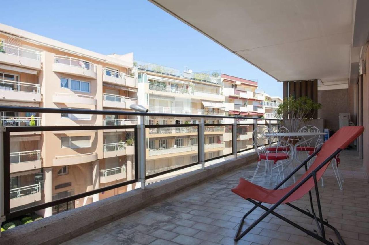 3-Room Apartment With Terrace In Palm Beach Cannes Ngoại thất bức ảnh